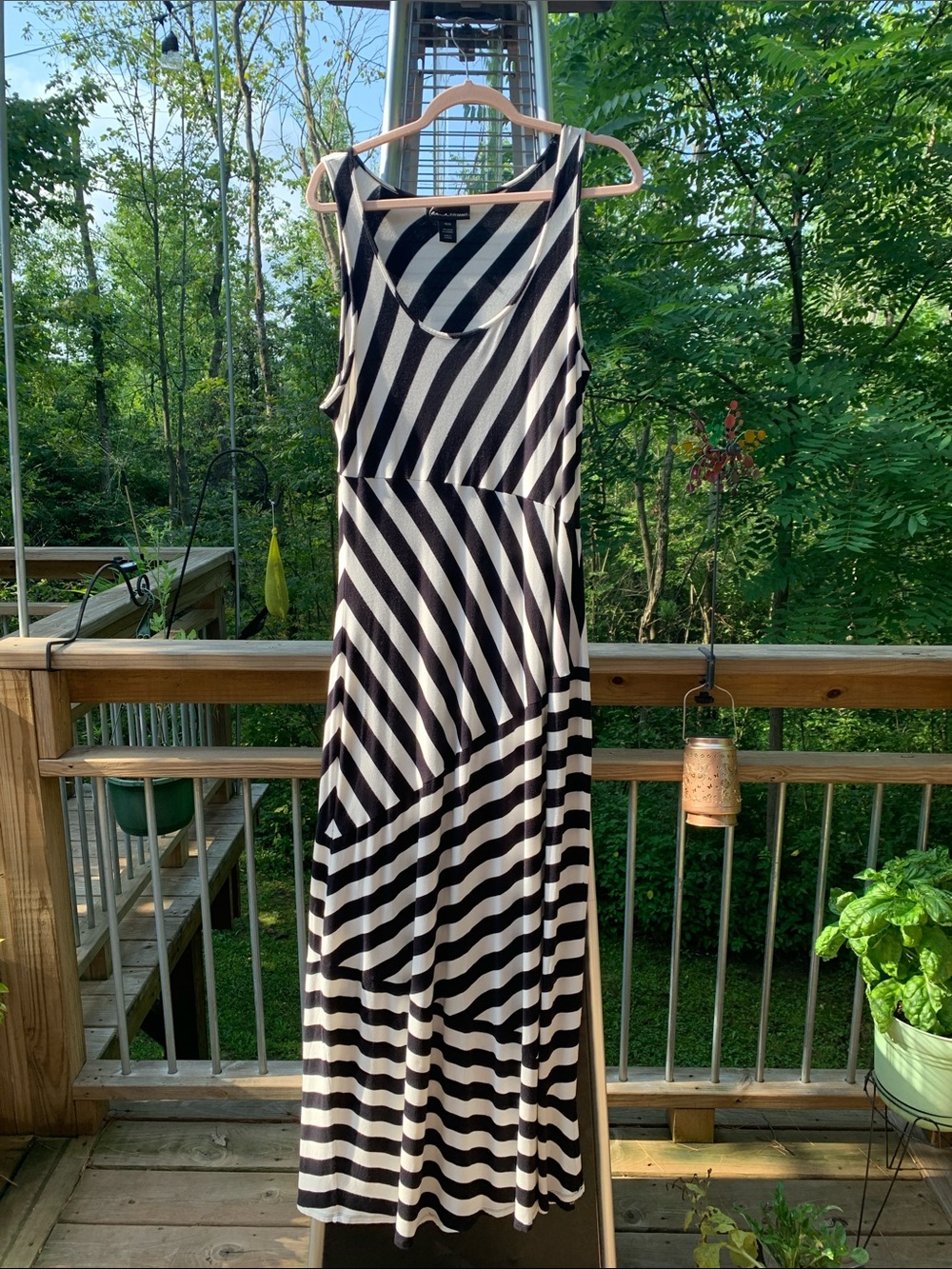 Black & White Striped Sleeveless Maxi Dress
